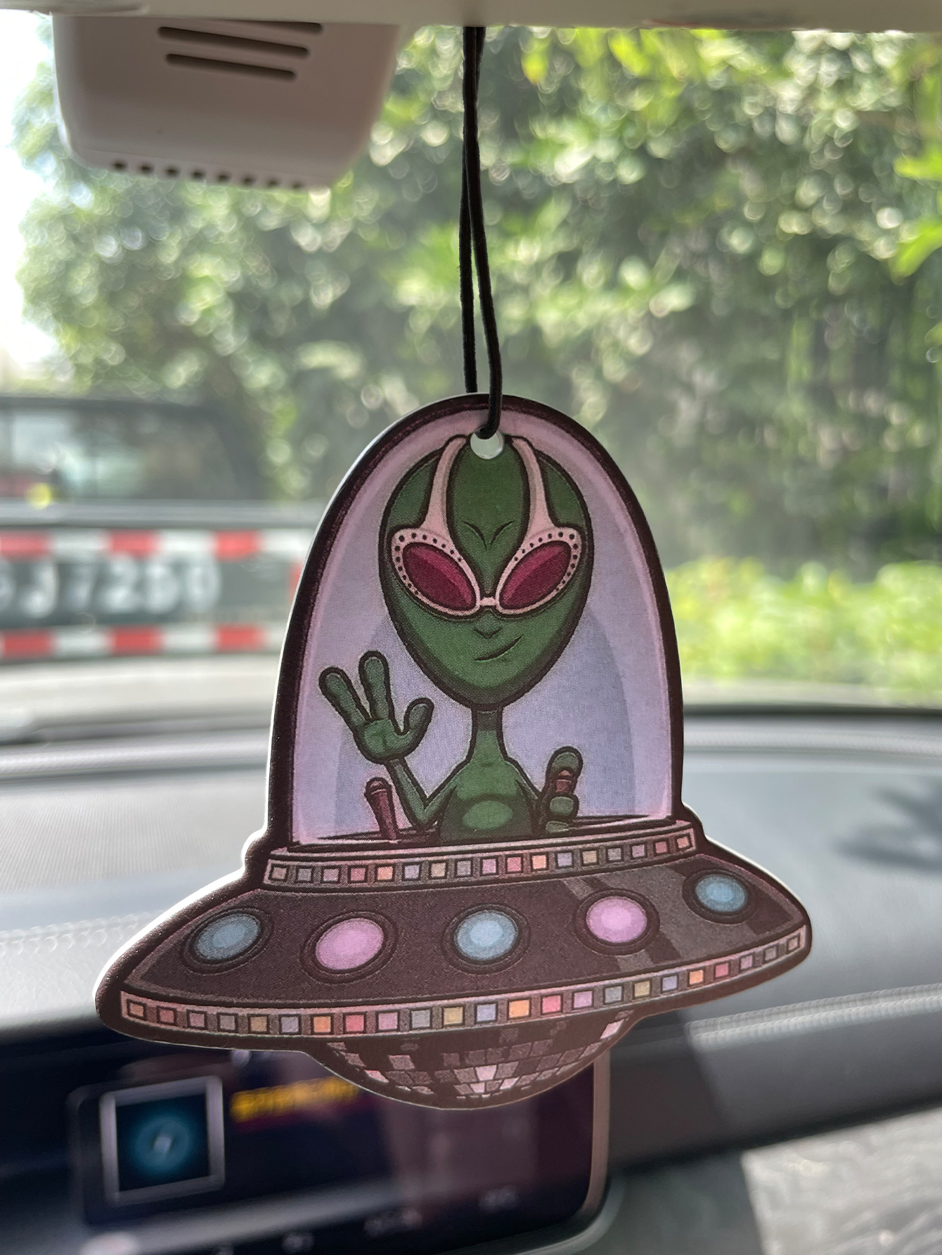 Perfume Fragrance Store - Alien/Hilton Fresh Scent Five-Star Neutral Car