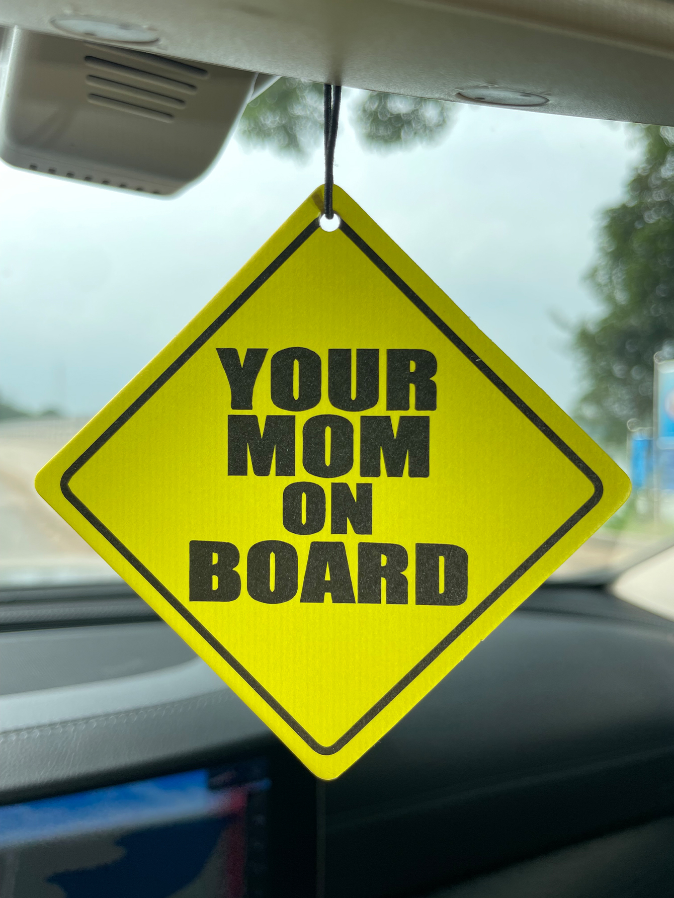 Your Mom on Boar/Hilton Fresh  - Perfume Fragrance Store recension och pris