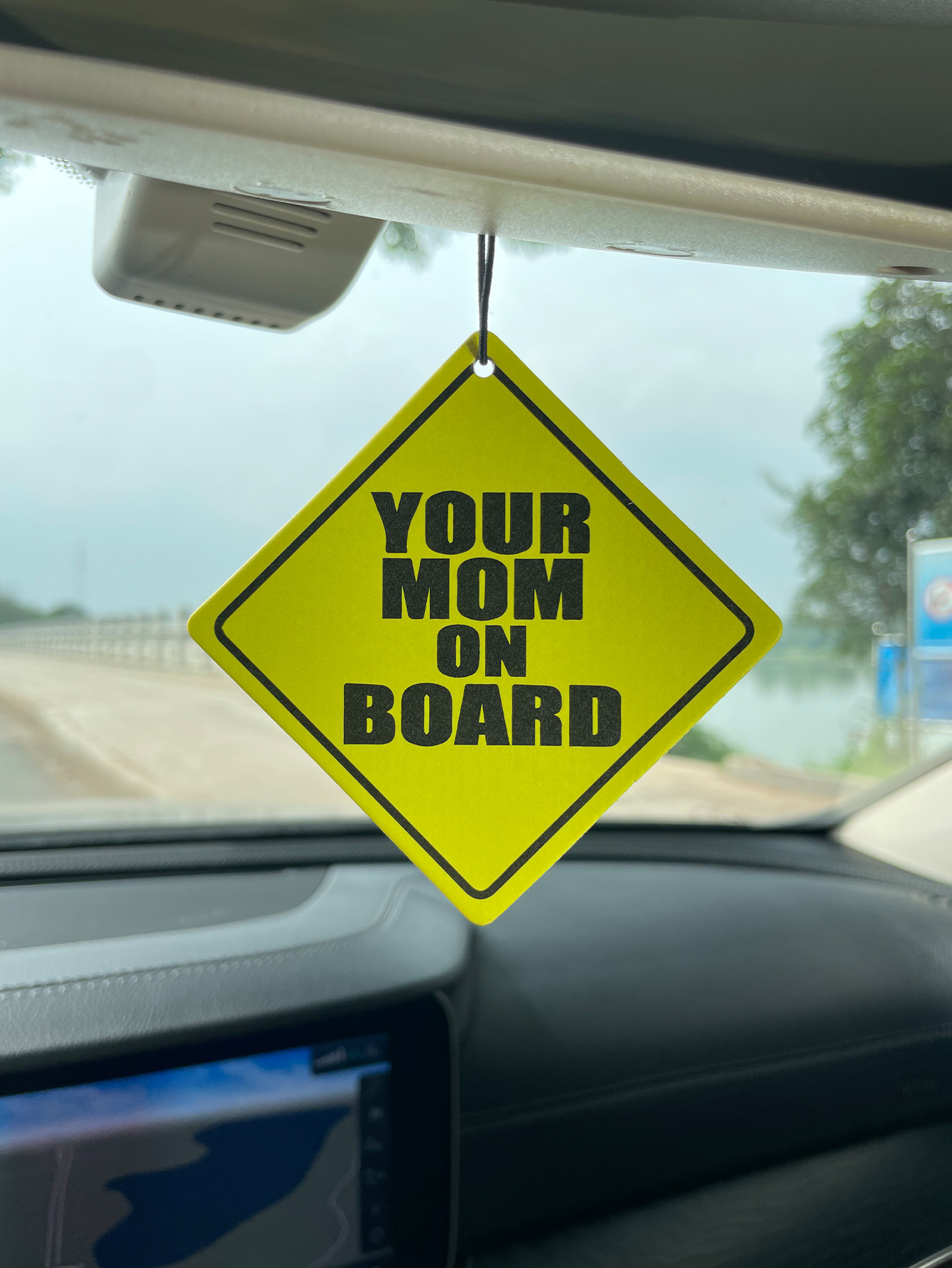 Your Mom on Boar/Hilton Fresh  - Perfume Fragrance Store recension och pris
