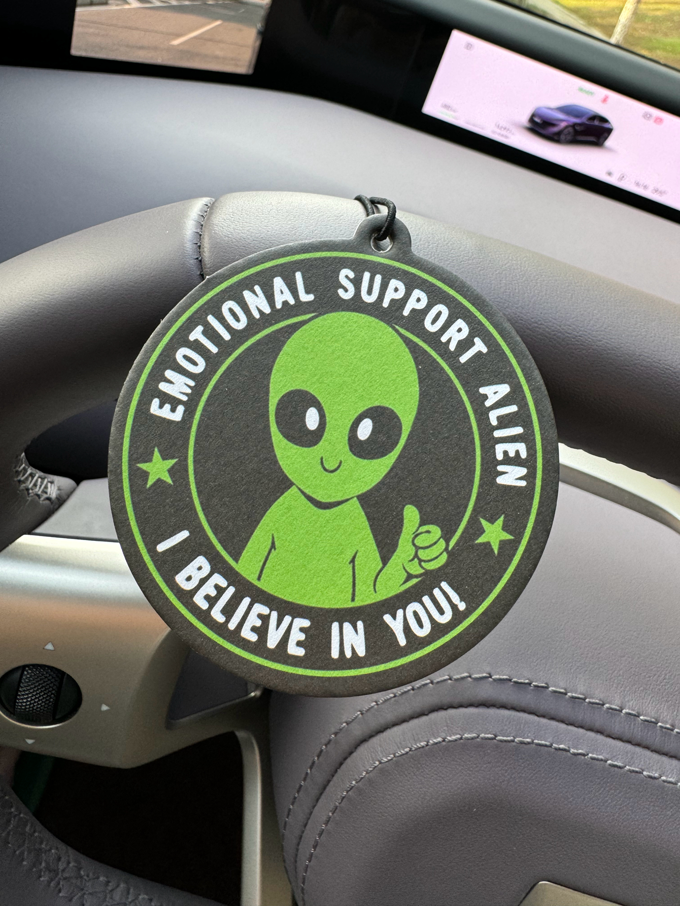 Emotional Support Alien Alien  - Perfume Fragrance Store recension och pris